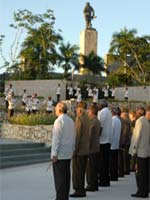 Escribió Raúl Castro palabras de gratitud a combatientes caídos por la Revolución