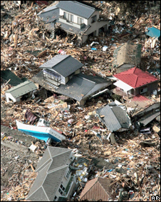 Sismo y tsunami en Japón: Se incrementa por horas la cifra de víctimas